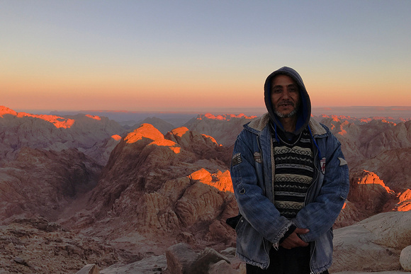 "Sherpa" on Mt Sinai